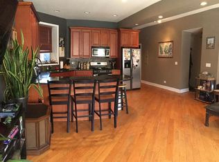 1032 N Mozart St #1, Chicago, IL