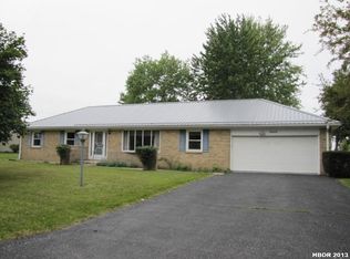 2208 Westmoor Rd, Findlay, OH 45840