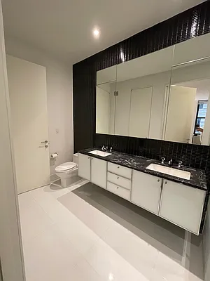 Rented by NY Living Solutions | media 20