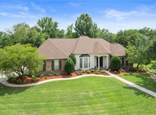 709 River Oaks Dr, Covington, LA 70433