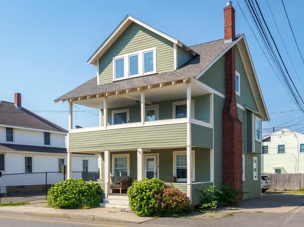 18 Highland Avenue, Hampton, NH 03842