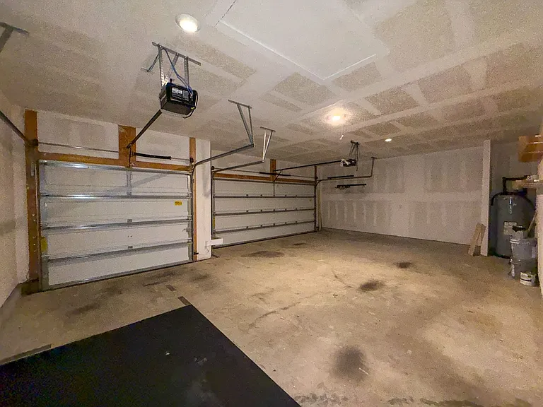 6169 Jenks Dr — Photo 30