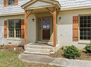 532 Valley Woods Cir SE, Conyers, GA 30094