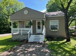220 N Choctaw St, Dewey, OK 74029