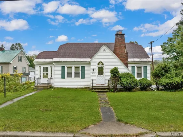 254 S Main St, Oriskany Falls, NY 13425