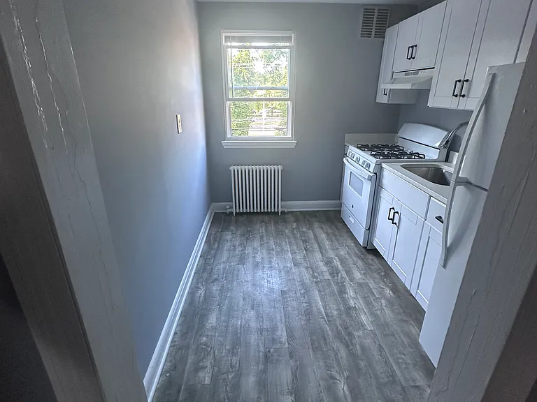322 E Belvedere Ave #2 — Photo 7