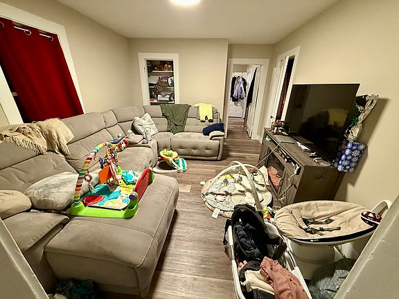 4th image of 12 Campbell St