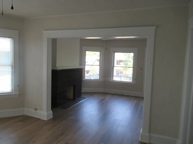 1518 Ridgewood Ave — Photo 12