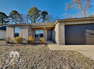 407 Westwood Dr, Jacksonville, AR 72076