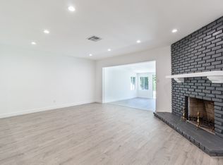 9416 Ruffner Ave, North Hills, CA 91343