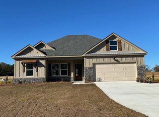 11846 S County Road 33, Cottonwood, AL 36320