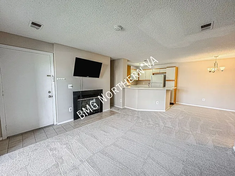 1510 Summerchase Ct #D — Photo 5