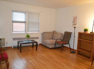 721 Broad Ave, Ridgefield, NJ 07657