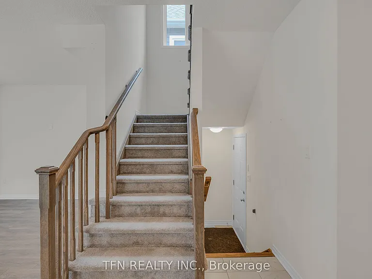 28 Abby Dr — Photo 16