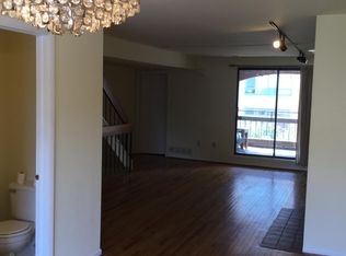 2127 Arch St APT B, Philadelphia, PA 19103