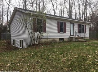 35 Chickadee Dr, Auburn, ME 04210