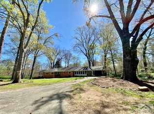180 Pioneer Dr, Athens, GA 30605