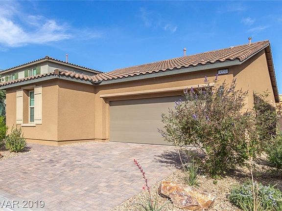 2nd image of 3224 Molinos Dr