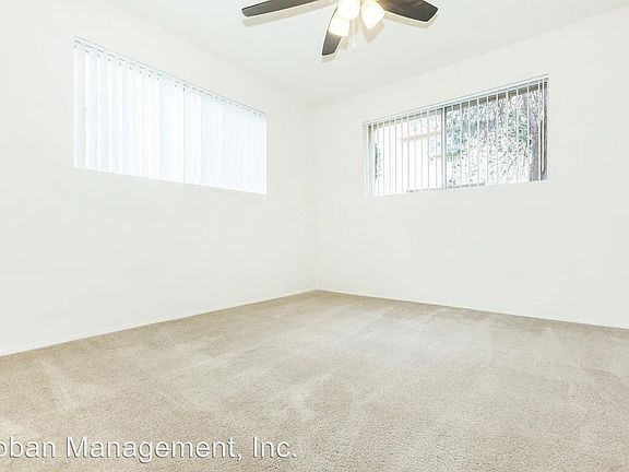 5th image of 1029 N Mollison Ave APT 10