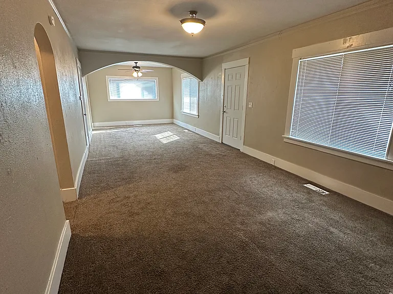 213 Engle Ave — Photo 6