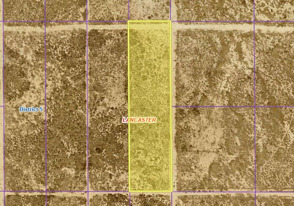 1st image of 0 W Avenue G #4