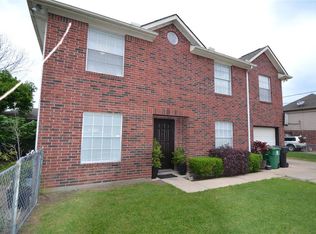 8824 Ledge St, Houston, TX 77075