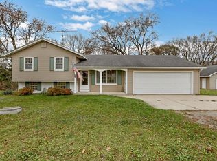 N8878 River Rd, Watertown, WI 53094