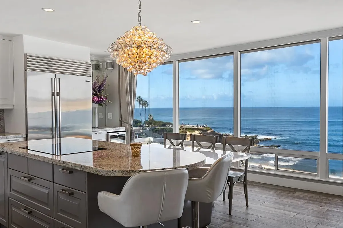 Building Photo - 1219 Coast Blvd #4