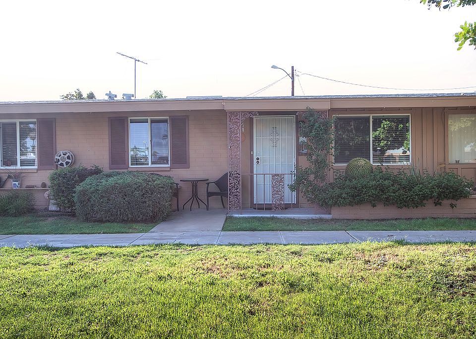 1st image of 10584 W Oakmont Dr