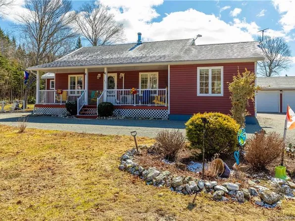 17 Stoney Brook Rd, Saint Martins, NB E5R 0B4