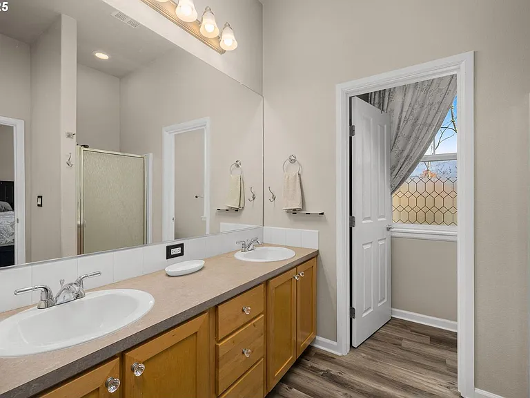 10955 SW 130th Ave — Photo 19