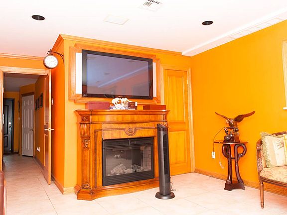 3rd image of 40 Oceanside Ave