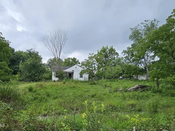 444 Bullock Hollow Rd, Bristol, TN 37620