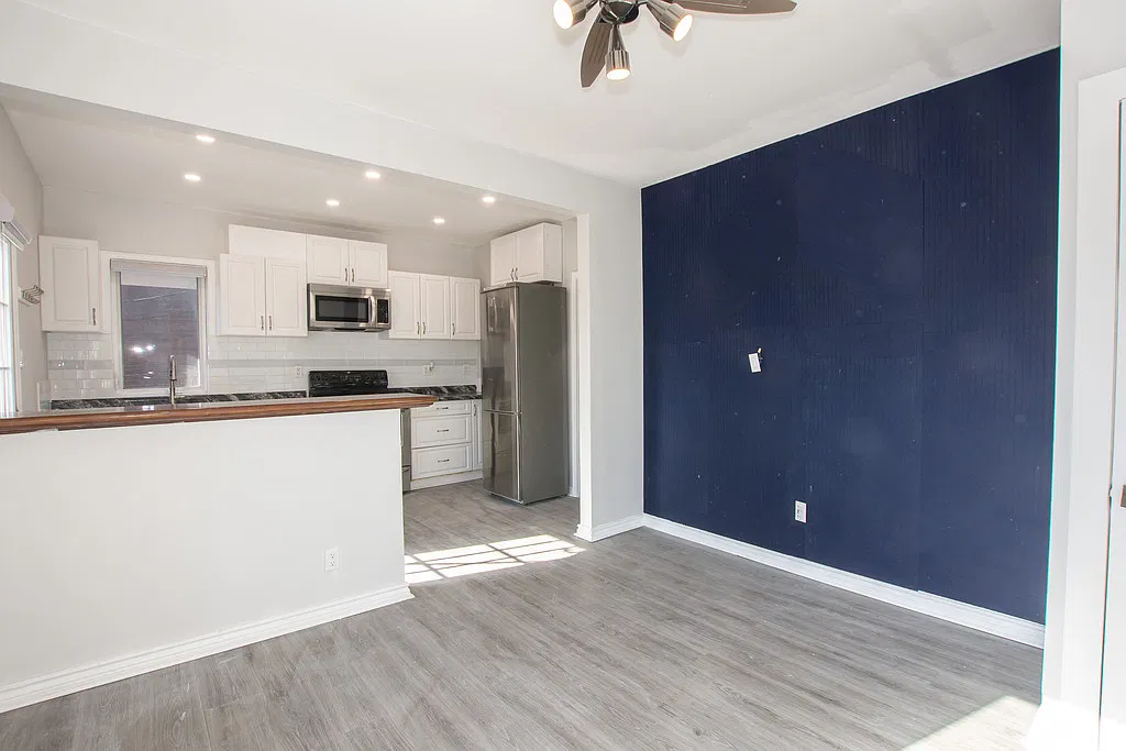 87 Barnesdale Boulevard — Photo 2