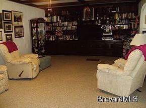 2nd image of 4955 International Ave
