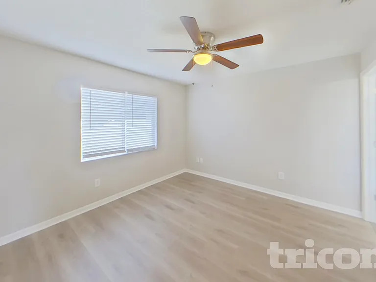 13239 Prestwick Dr — Photo 7