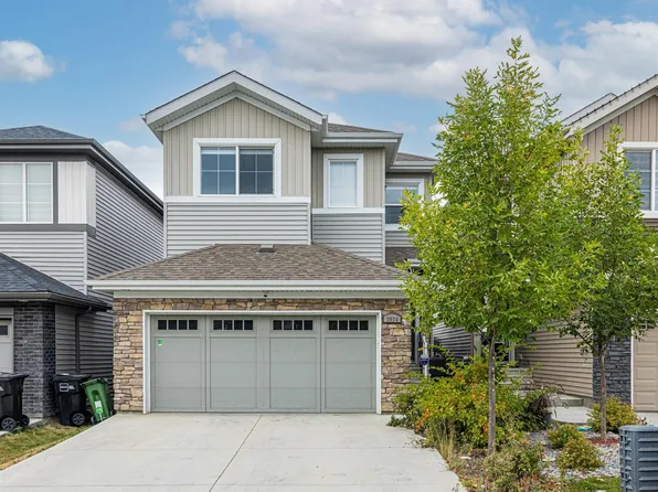 2024 160th St SW, Edmonton, AB T6W 4E7