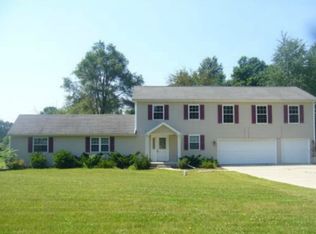 19502 Pulling St, South Bend, IN 46614