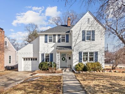 1808 Asbury St, Falcon Heights, MN, 55113
