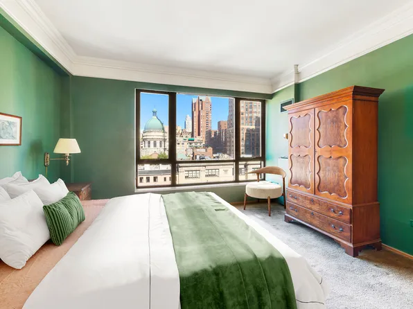 157 East 74th Street image 6 of 8