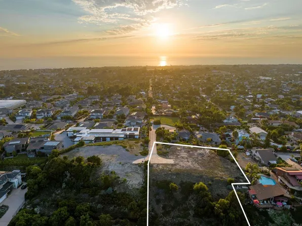 707 Passiflora Ave, Encinitas, CA 92024
