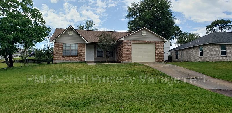 1st image of 4700 Tradewinds Dr