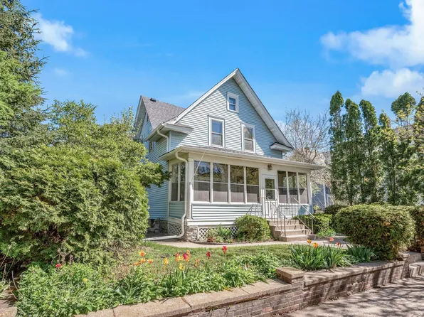 135 Isabel St W, Saint Paul, MN 55107