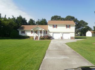2663 Peartree Rd, Elizabeth City, NC 27909