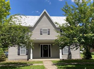 71 W Springfield St, Frankfort, OH 45628