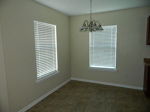 2nd image of 428 Galvez Ln
