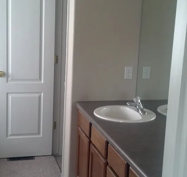7432 Prythania Park Dr — Photo 14