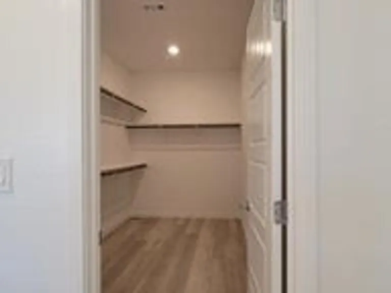12348 Harbor Isle Ave — Photo 10