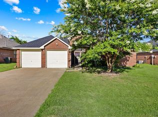 1114 Pheasant Dr, Midlothian, TX 76065