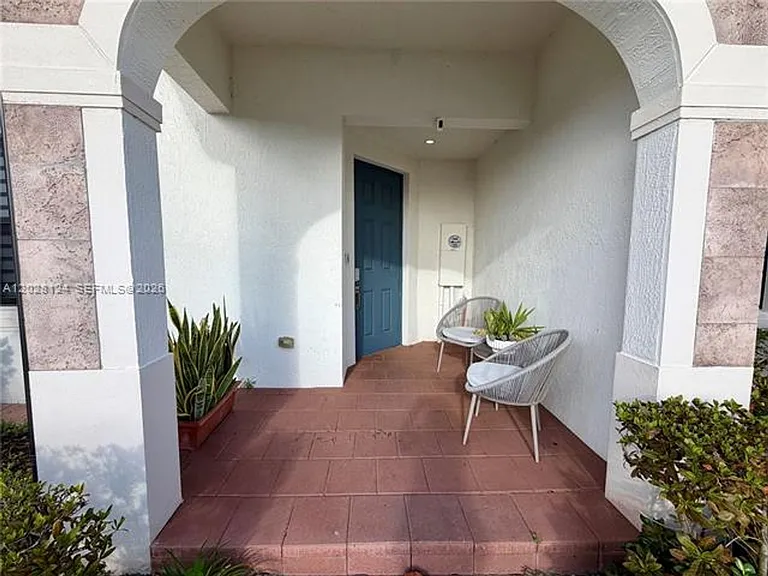 11445 W 33rd Ln — Photo 4